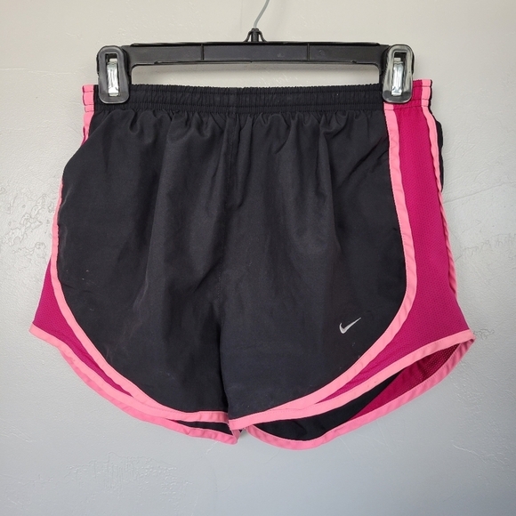 Nike Dri-Fit Women's Small Black Pink Running Shorts Lined Athletic Gym Workout - Picture 1 of 6
